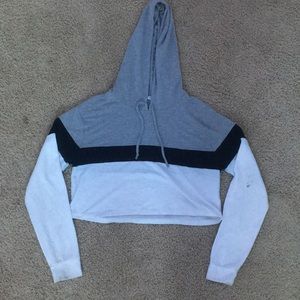 Crop Hoodie - Size M - Ardene - Grey Black White